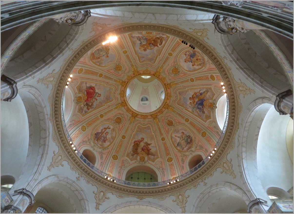 108-IMG_8469.JPG 108-IMG_8469.JPG