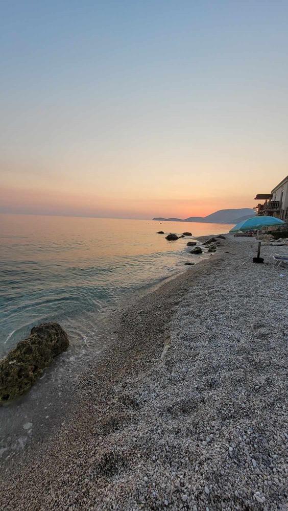 Messenger_creation_b4cbe933-9a8e-41b5-a00f-a489cbfed2c5 (Copy).jpeg