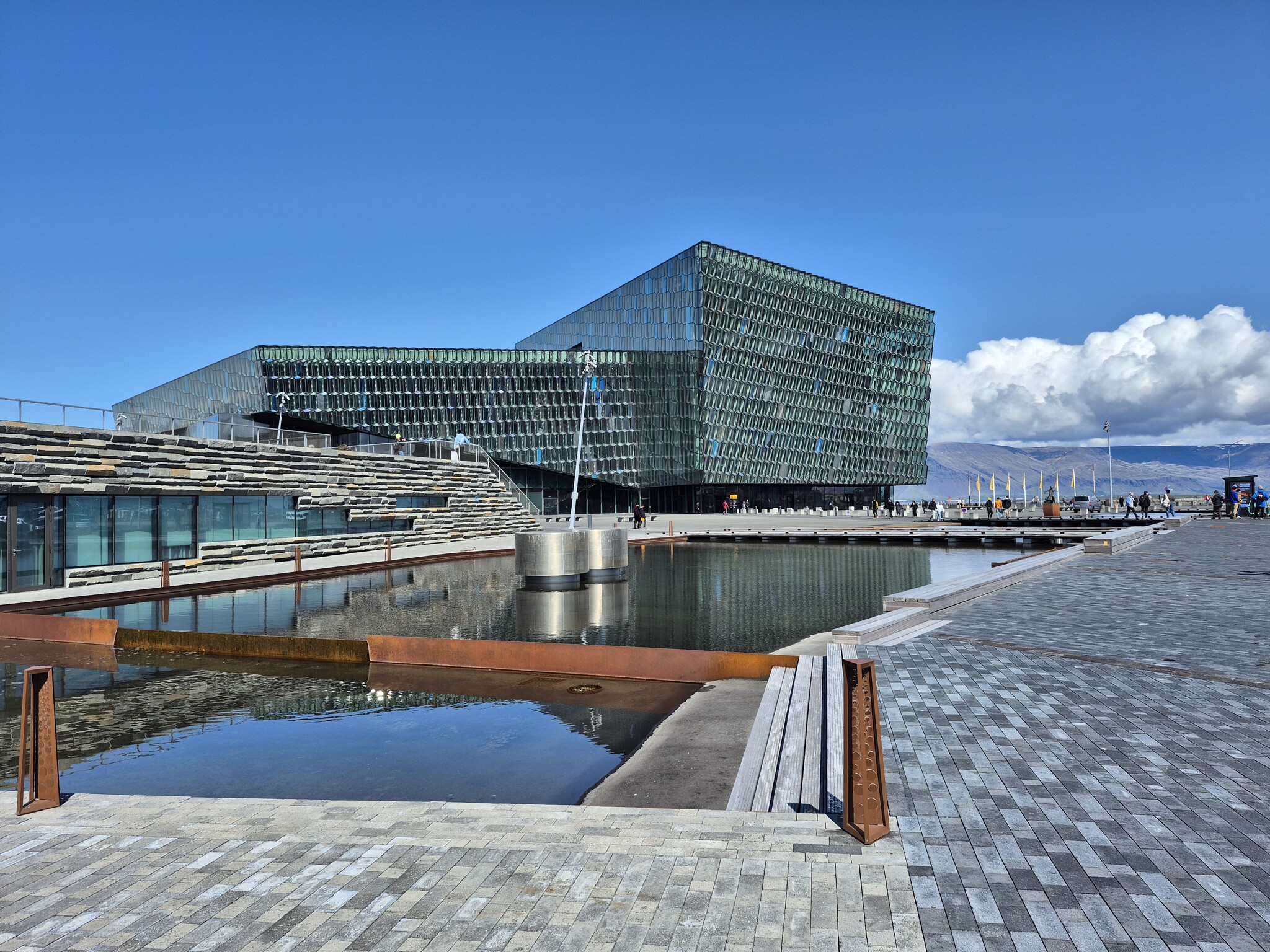 Harpa / hala koncertowa.jpg hala koncertowa.jpg
