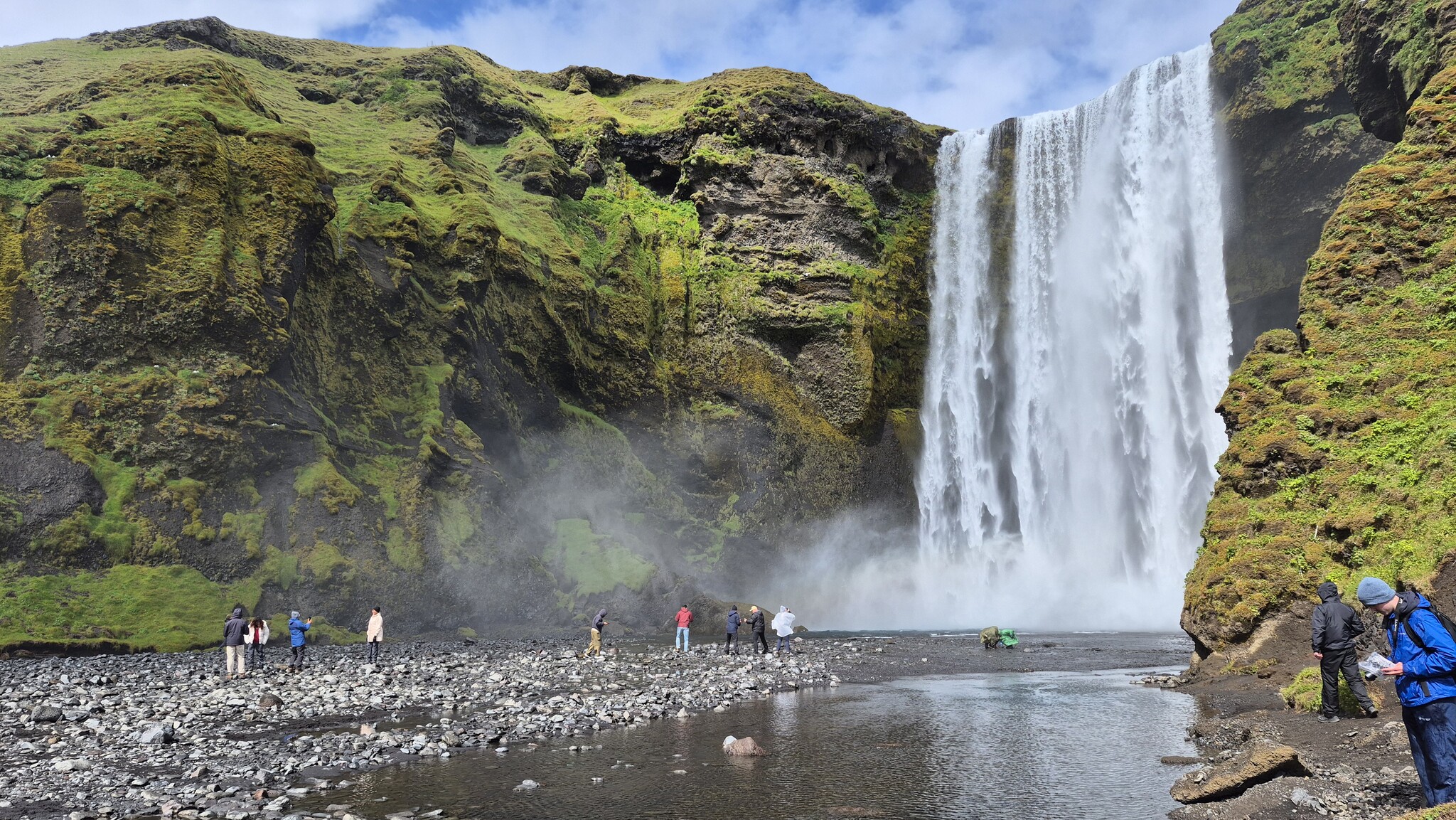 Skógafoss3 / Skógafoss3_Easy-Resize.com.jpg Skógafoss3_Easy-Resize.com.jpg