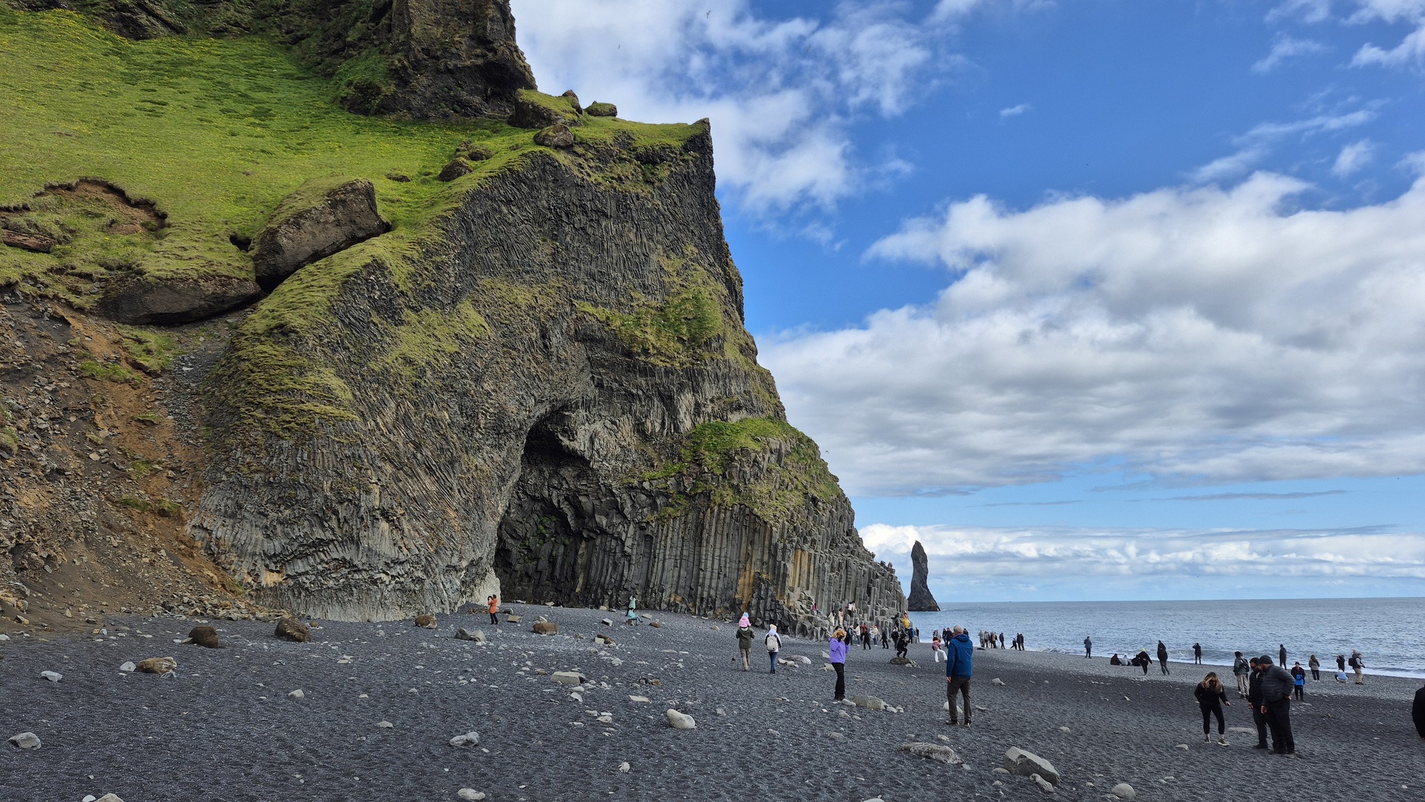 Reynisfjara / Reynisfjara1_Easy-Resize.com.jpg Reynisfjara1_Easy-Resize.com.jpg