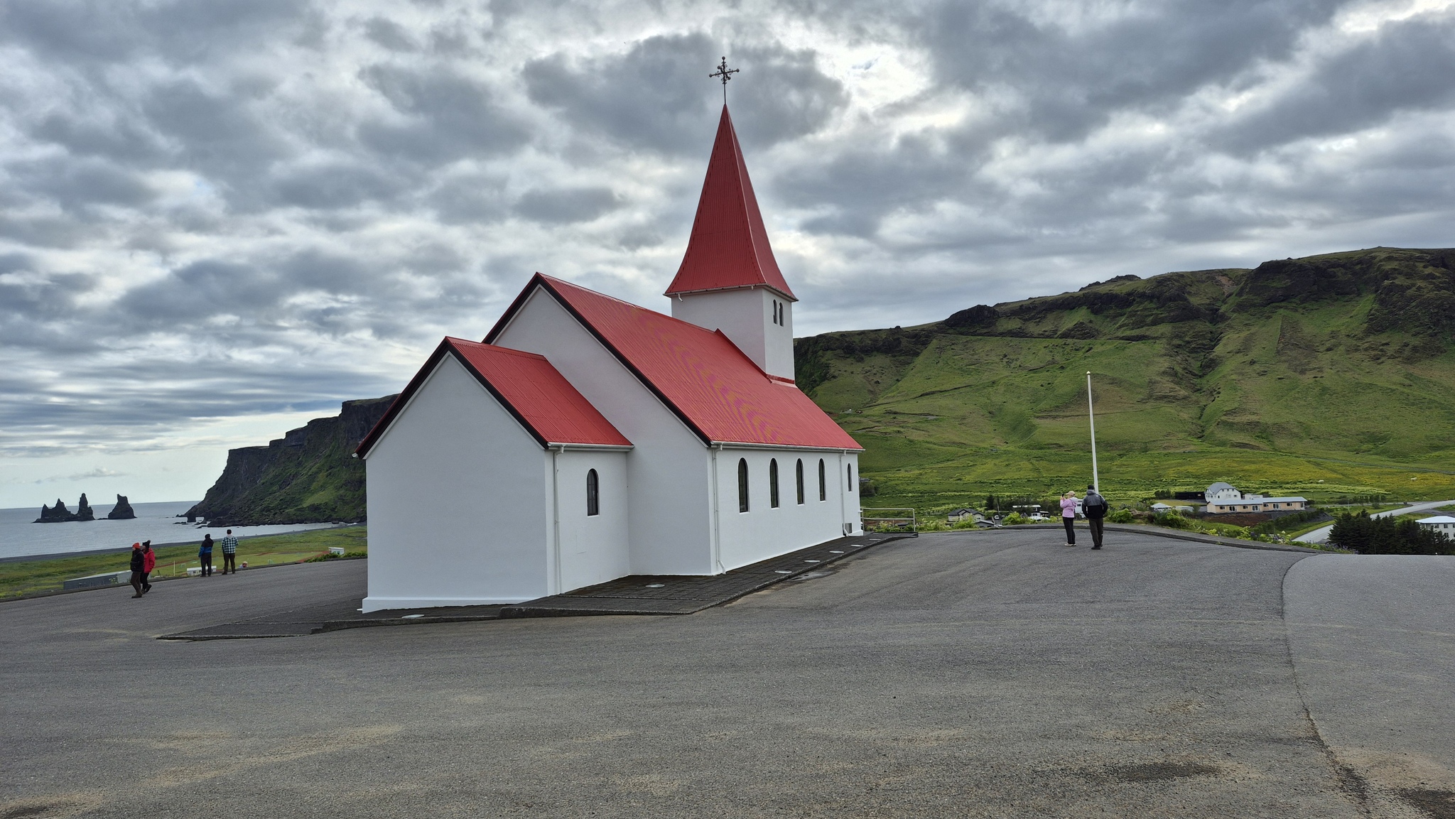 Vik / 20250609_183954_Easy-Resize.com.jpg 20250609_183954_Easy-Resize.com.jpg