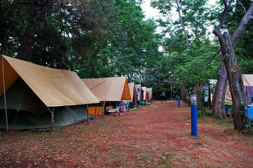 zidine camp -panoramio.com.jpg