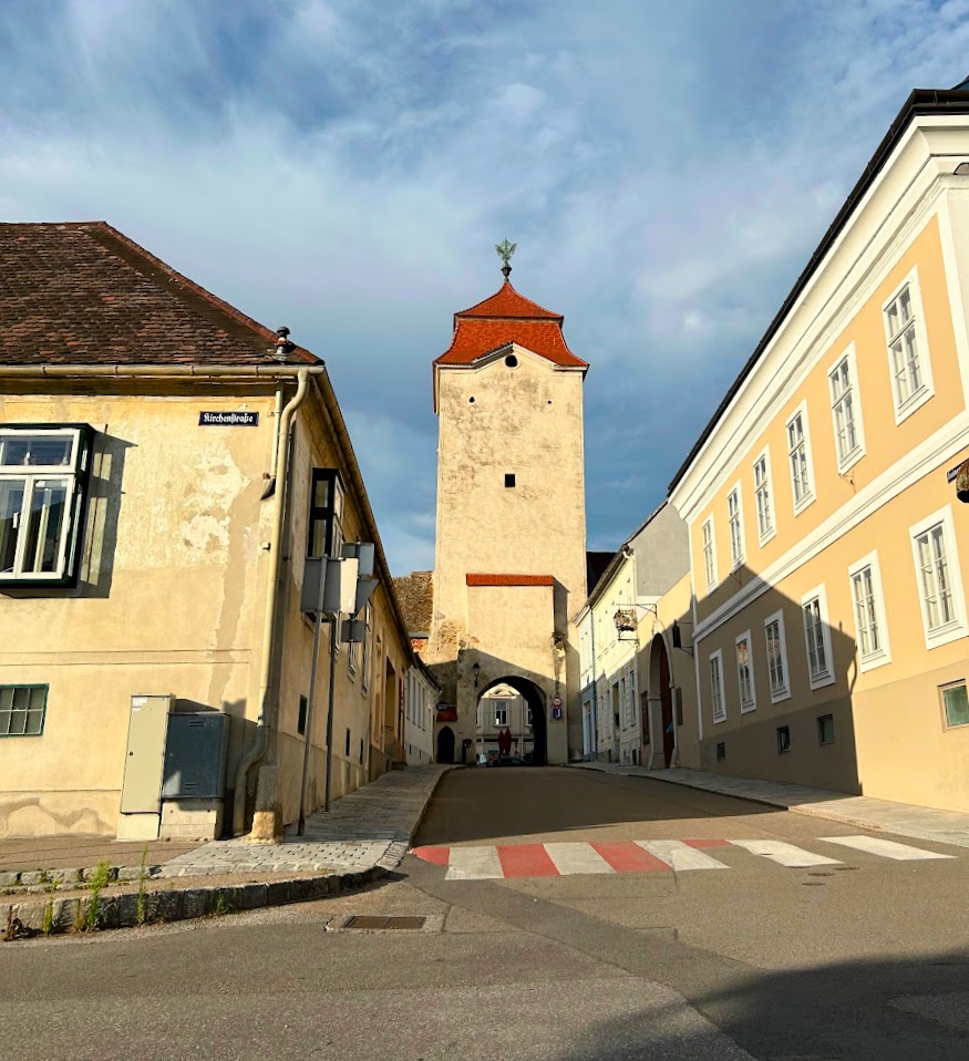 kirchenstrasse.jpg