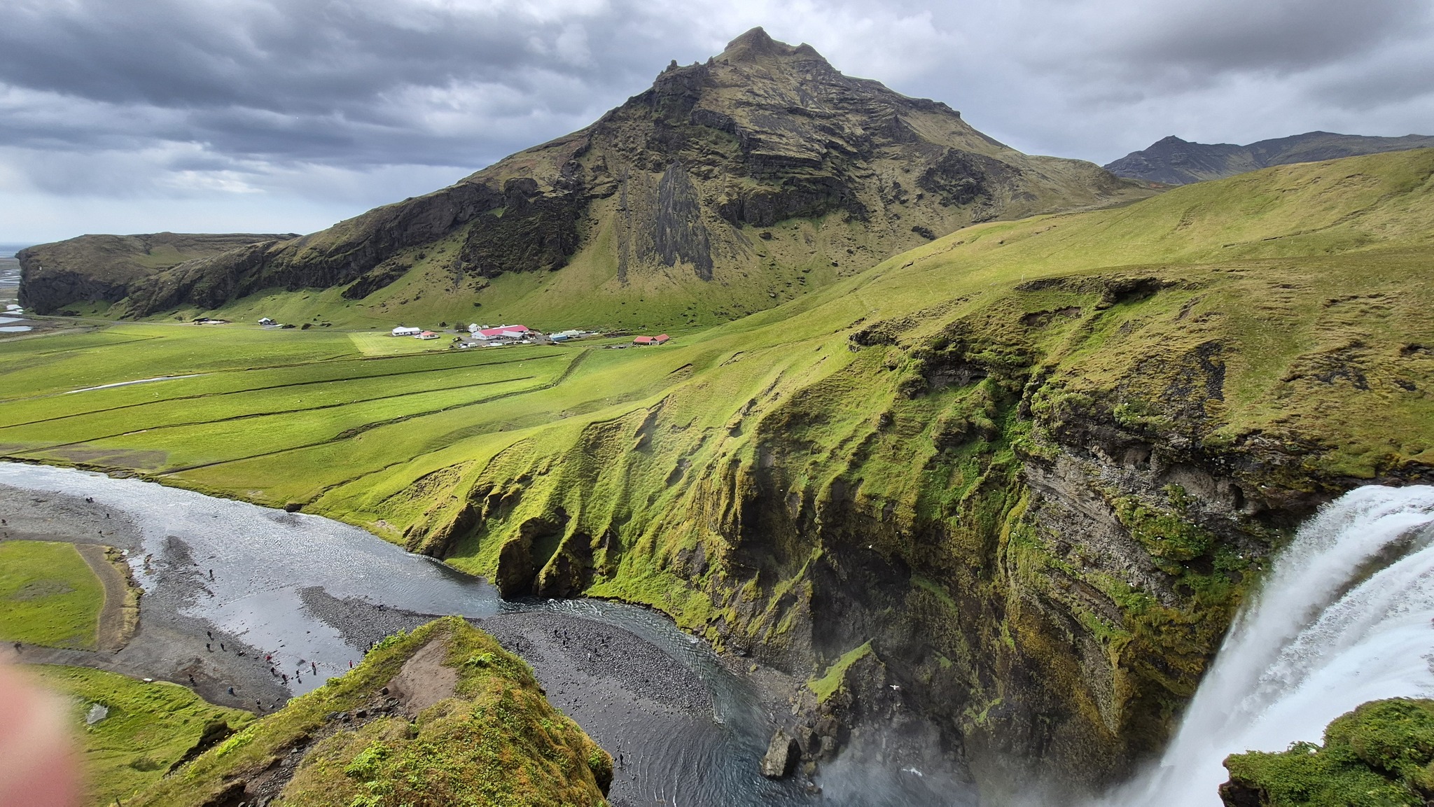 Skógafoss_Easy-Resize.com.jpg