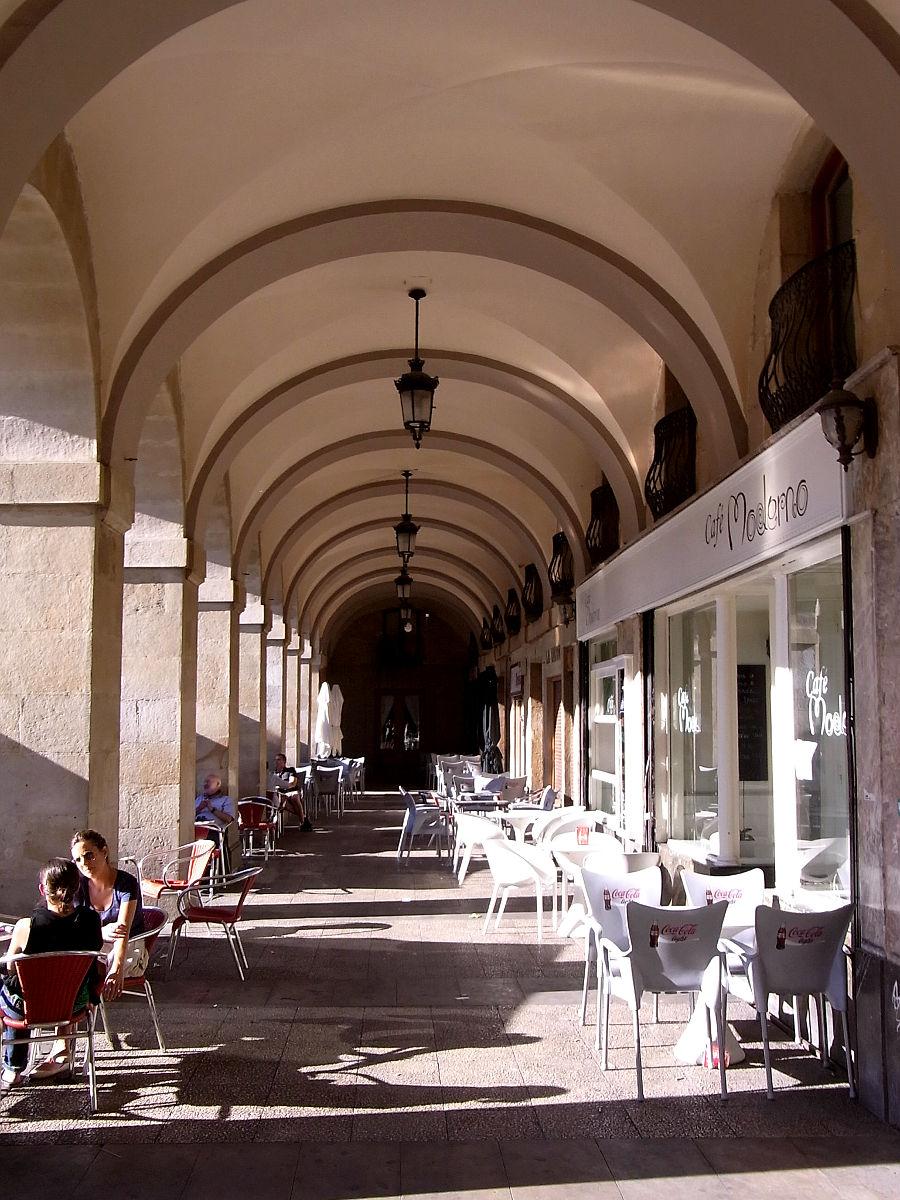 P06G2058.JPG