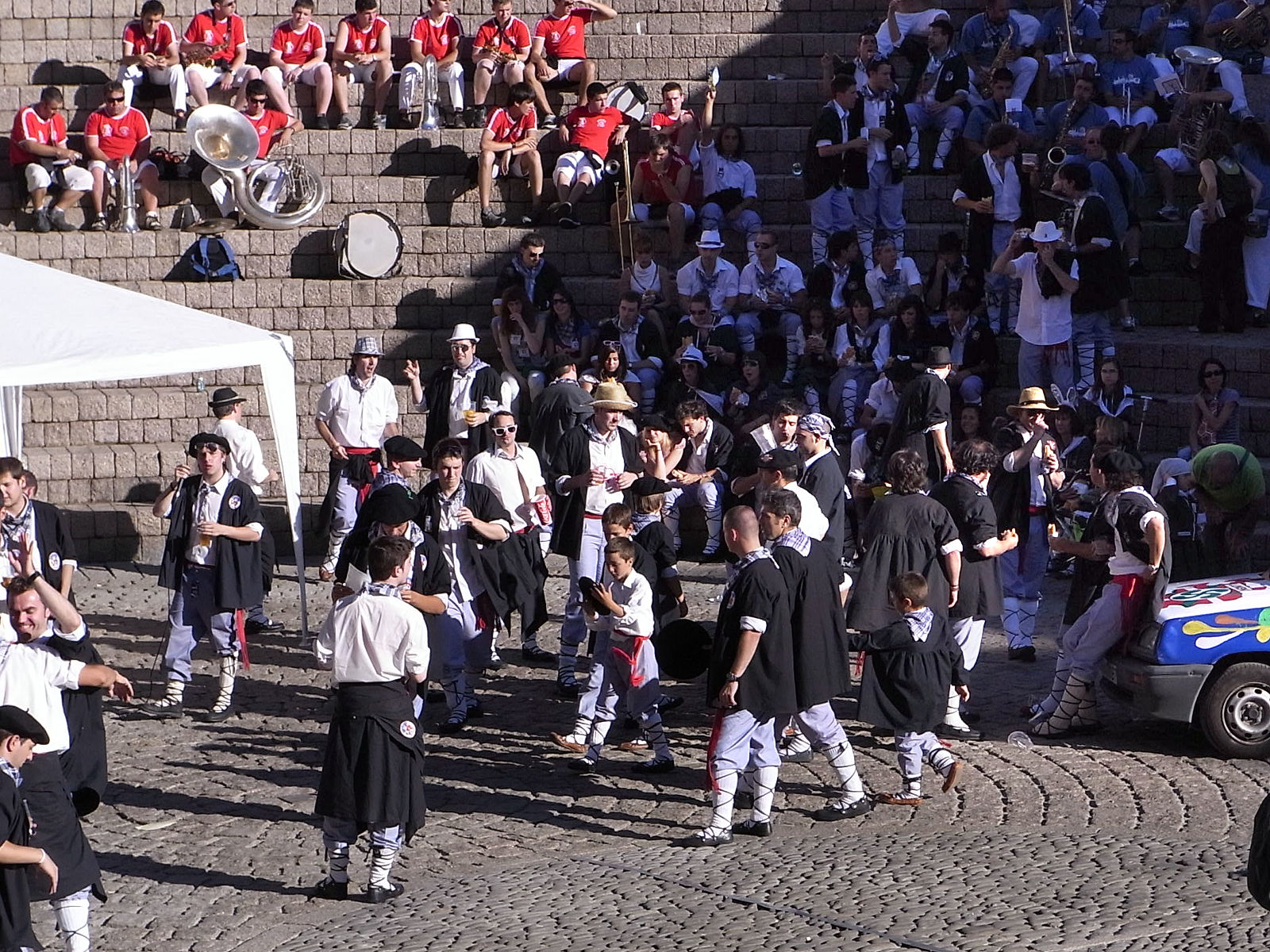 P06G2074.JPG