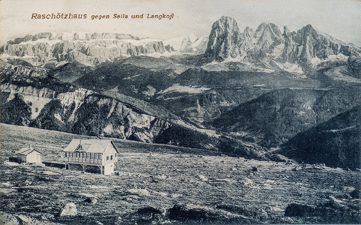 18a-Sosta_de_Resciesa_cun_Saslonch_te_na_vedla_cherta_1908_ca.jpg