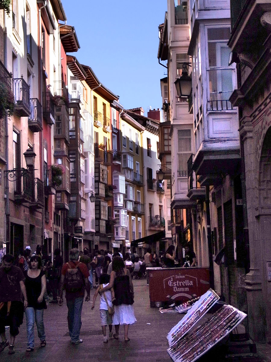 P06G2100.JPG