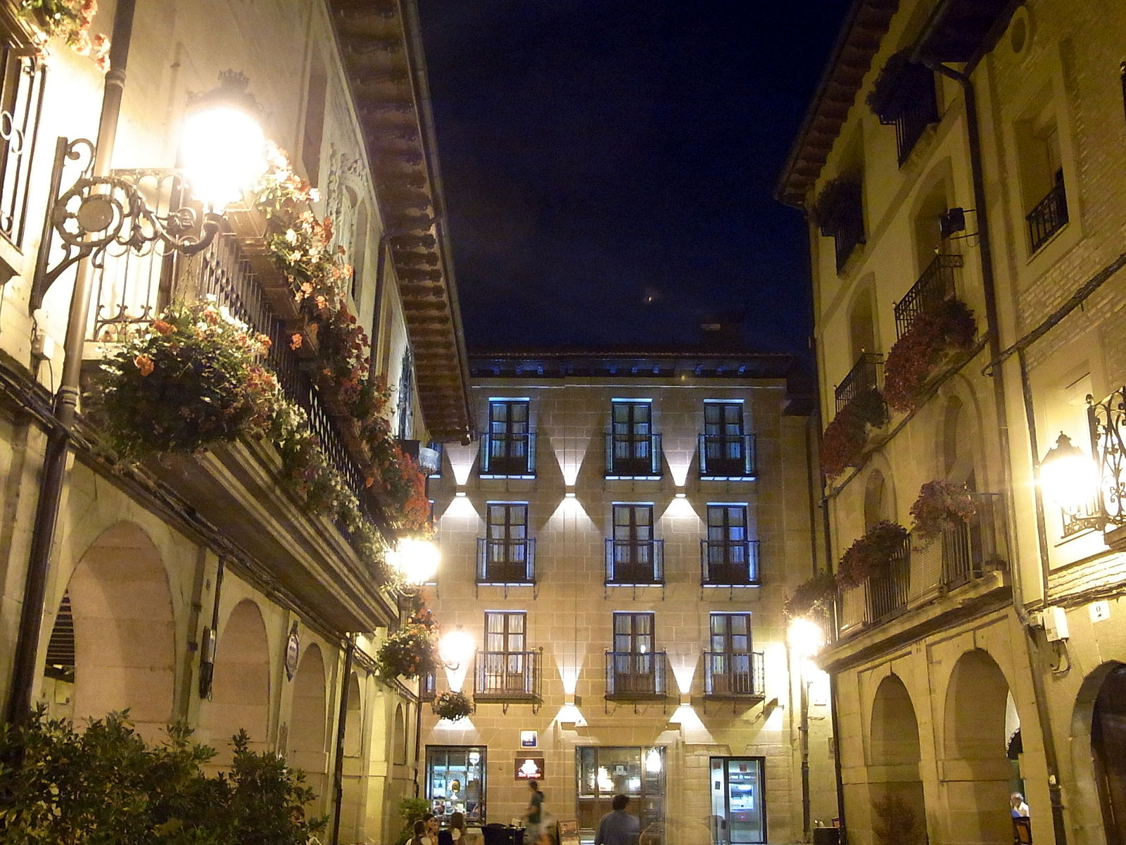 P06G2148.JPG