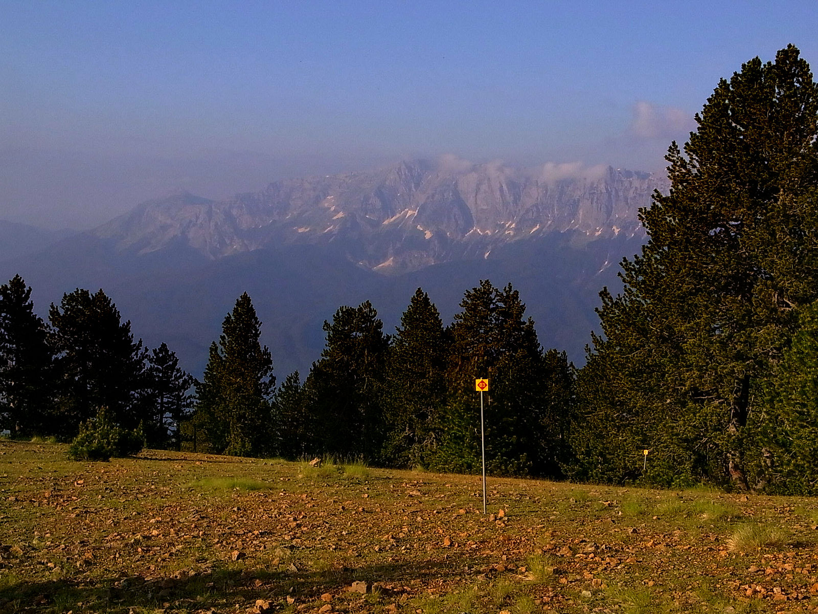 P21G1835.JPG