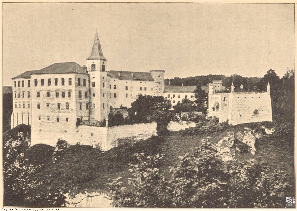 7-Zamek_Pieskowa_Skala_Suloszowa_8500124.jpg