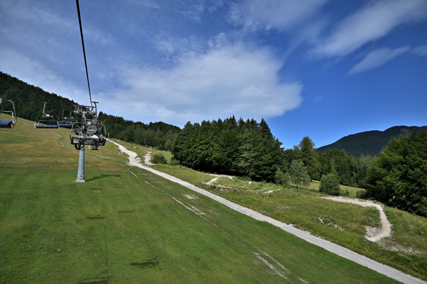 DSC_0226_00002.jpg