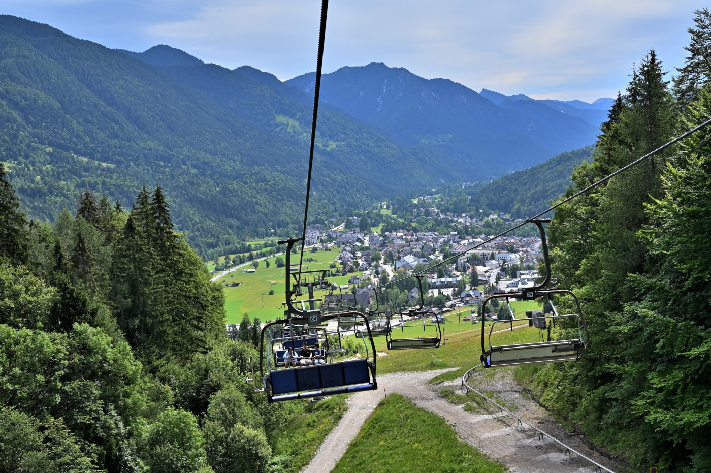 DSC_0241_00016.jpg