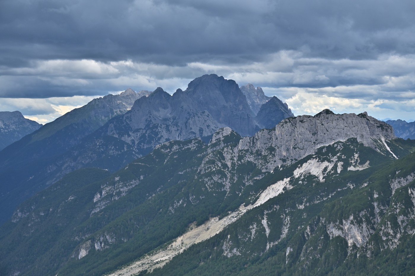 DSC_0441_00209.jpg