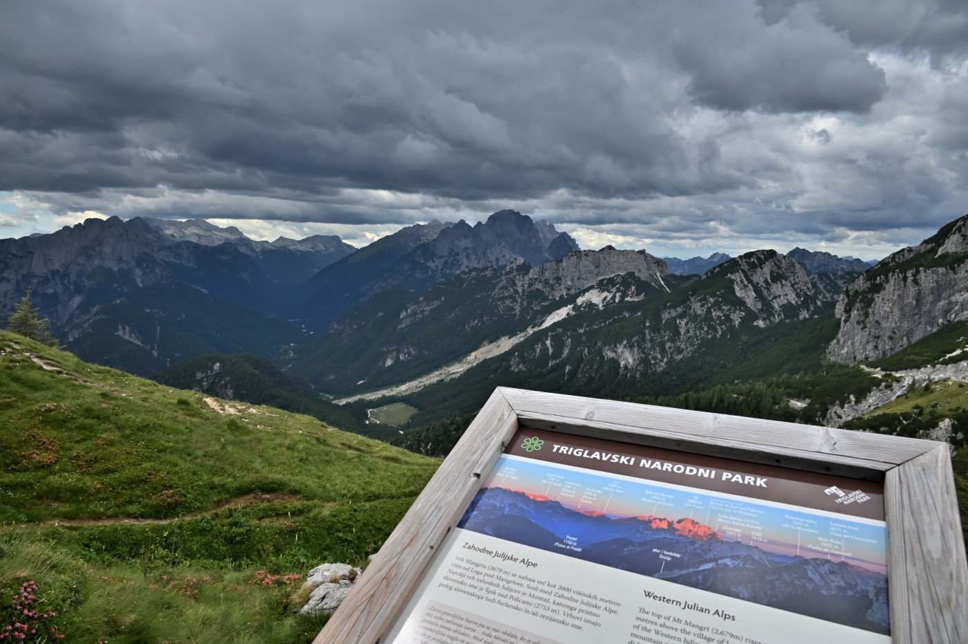 DSC_0446_00214.jpg
