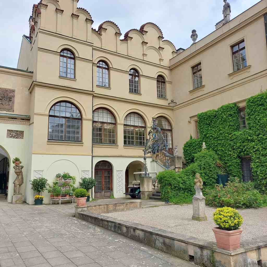 1090.jpg
