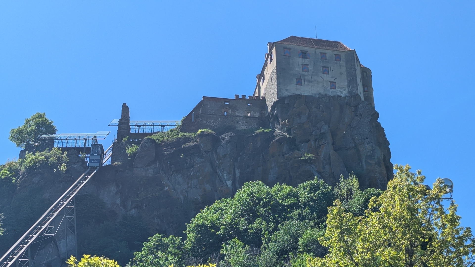 01-zamek5.jpg