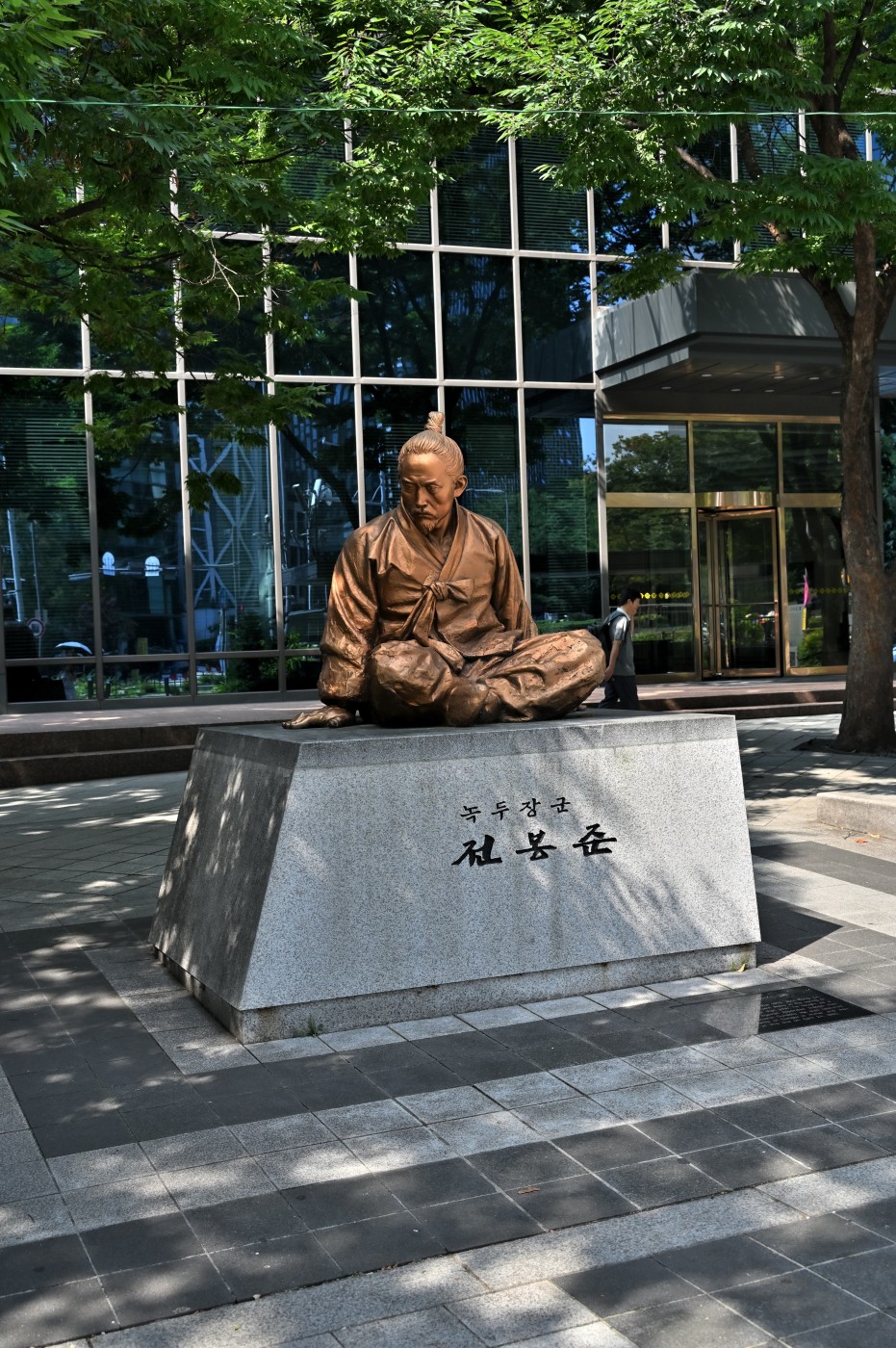 DSC_1012_00117.jpg