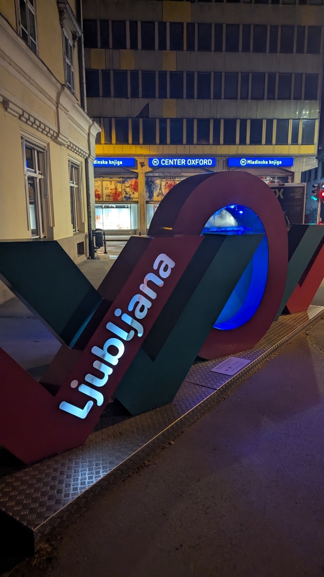 logo 06.jpg