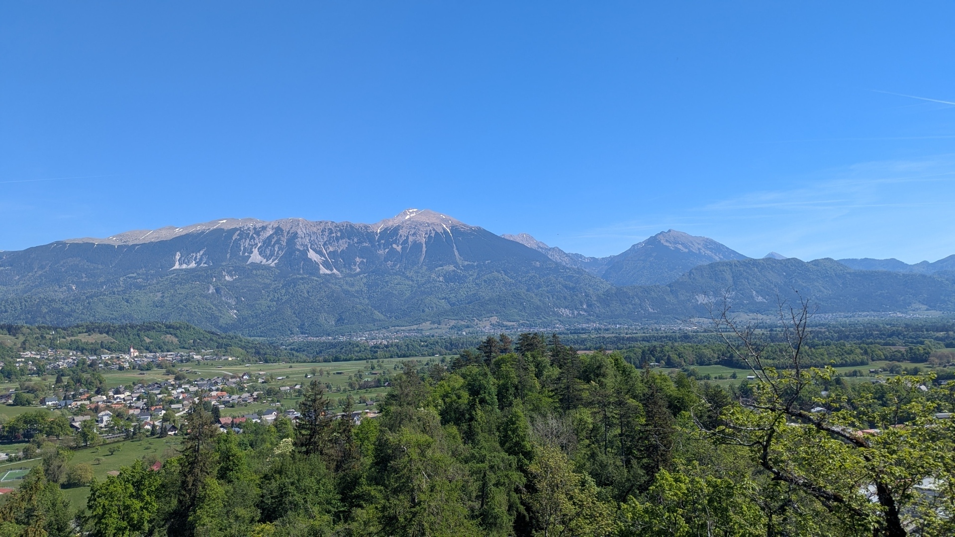 panorama1.jpg