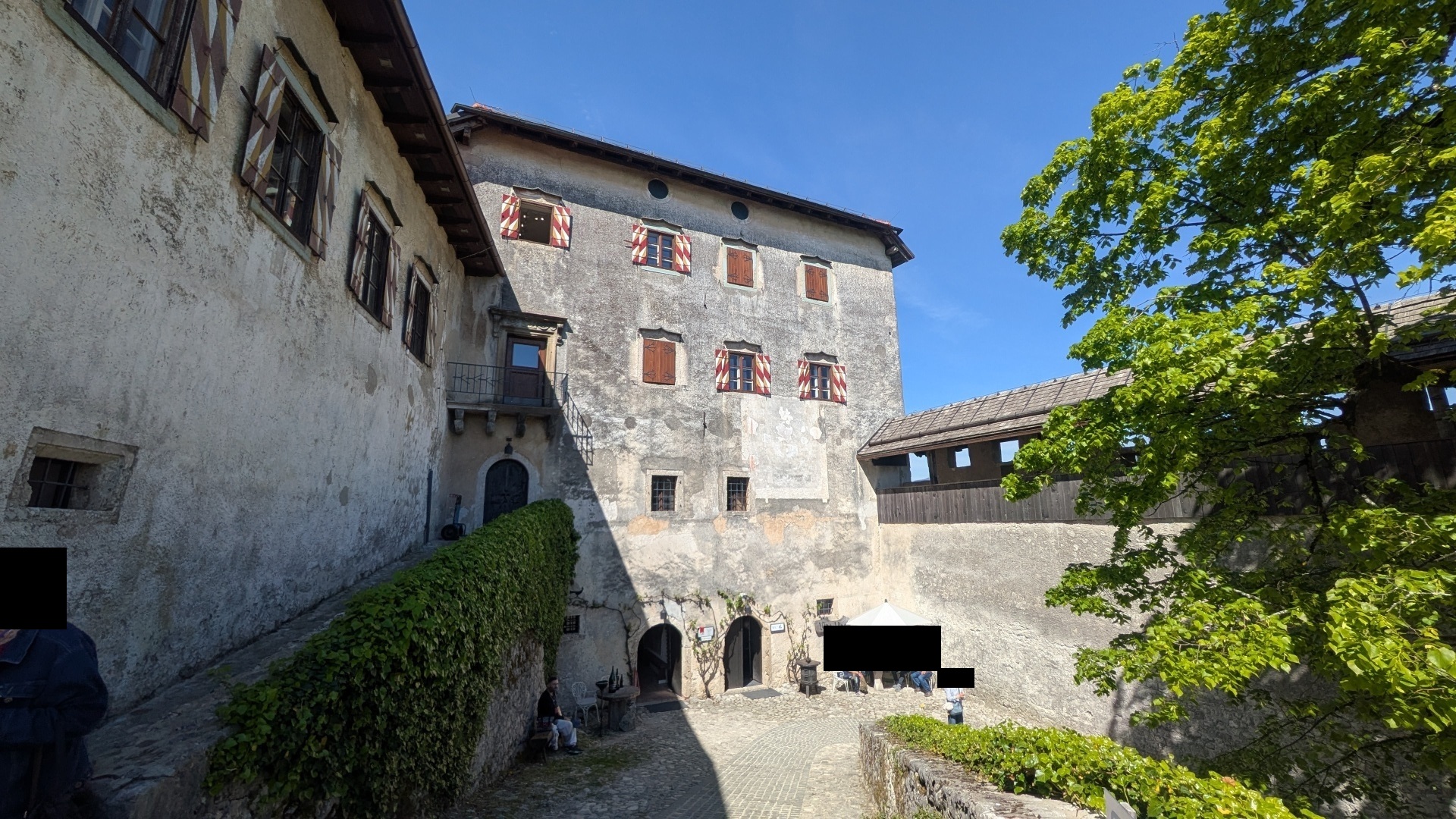 zamek_06.jpg