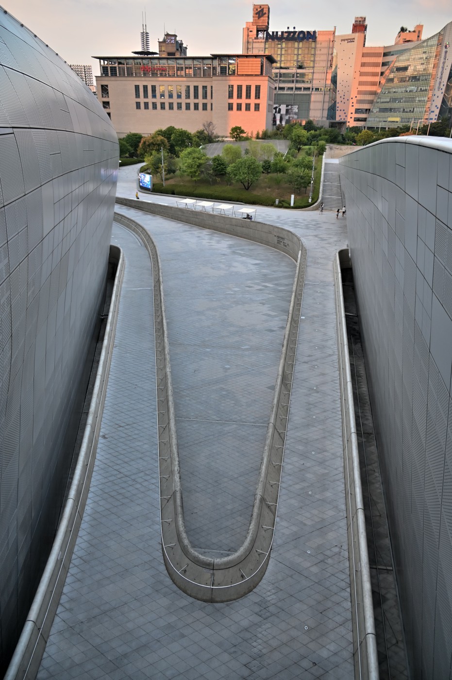 DSC_1300_00392.jpg
