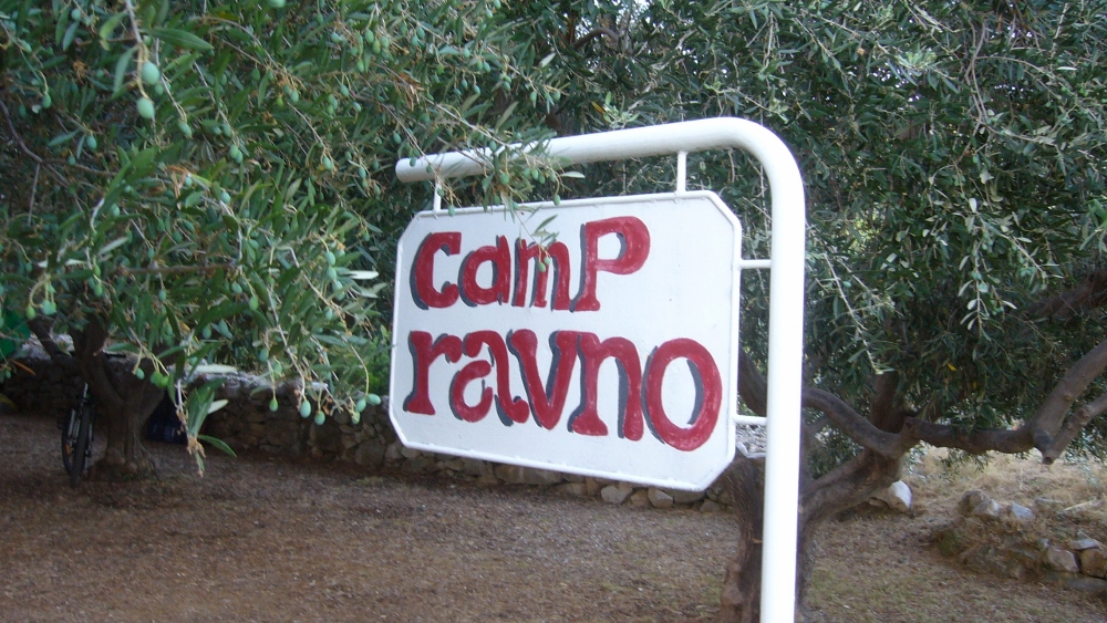 P1120900 (1000x563).jpg