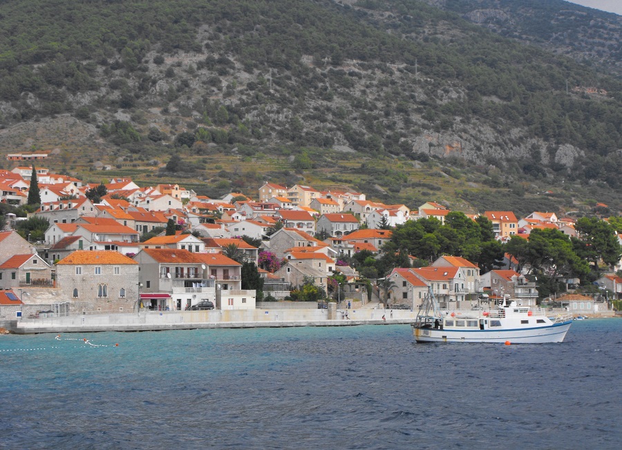 Brac - Port / 26.JPG 26.JPG