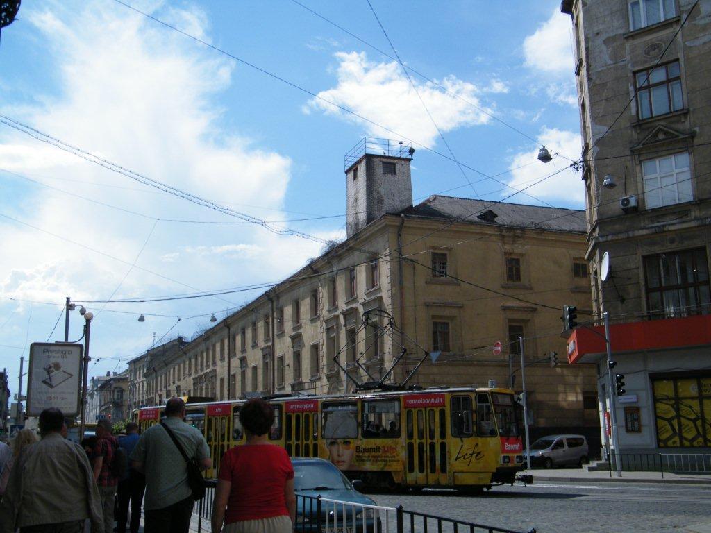 Lwów Fuji 1048.jpg