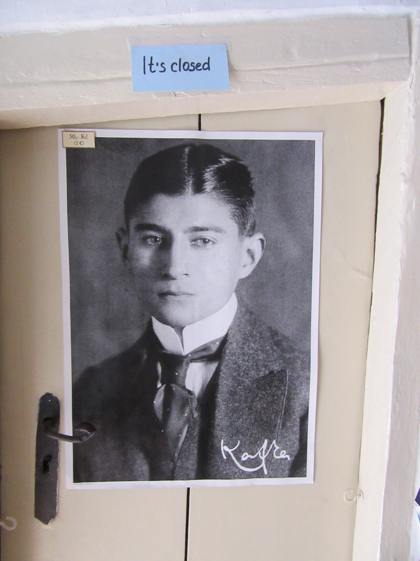 Niestety Franza nie spotkaliśmy, jedynie co nam pozostało to tylko widok na fotografii w jego domu. / kafka.jpg kafka.jpg