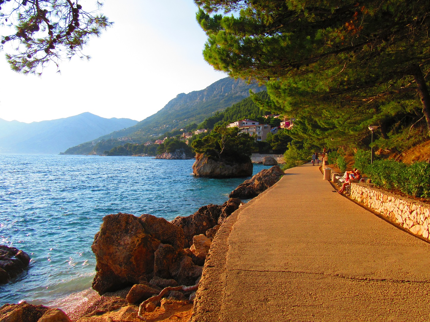 brela promenada.jpg