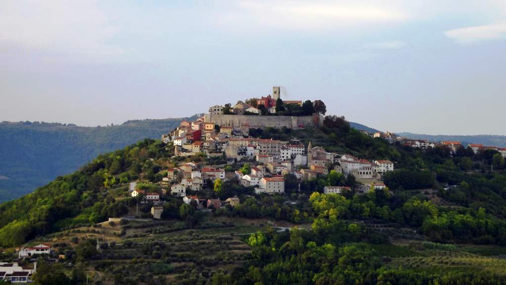 221 / DSCF8519.JPG DSCF8519.JPG