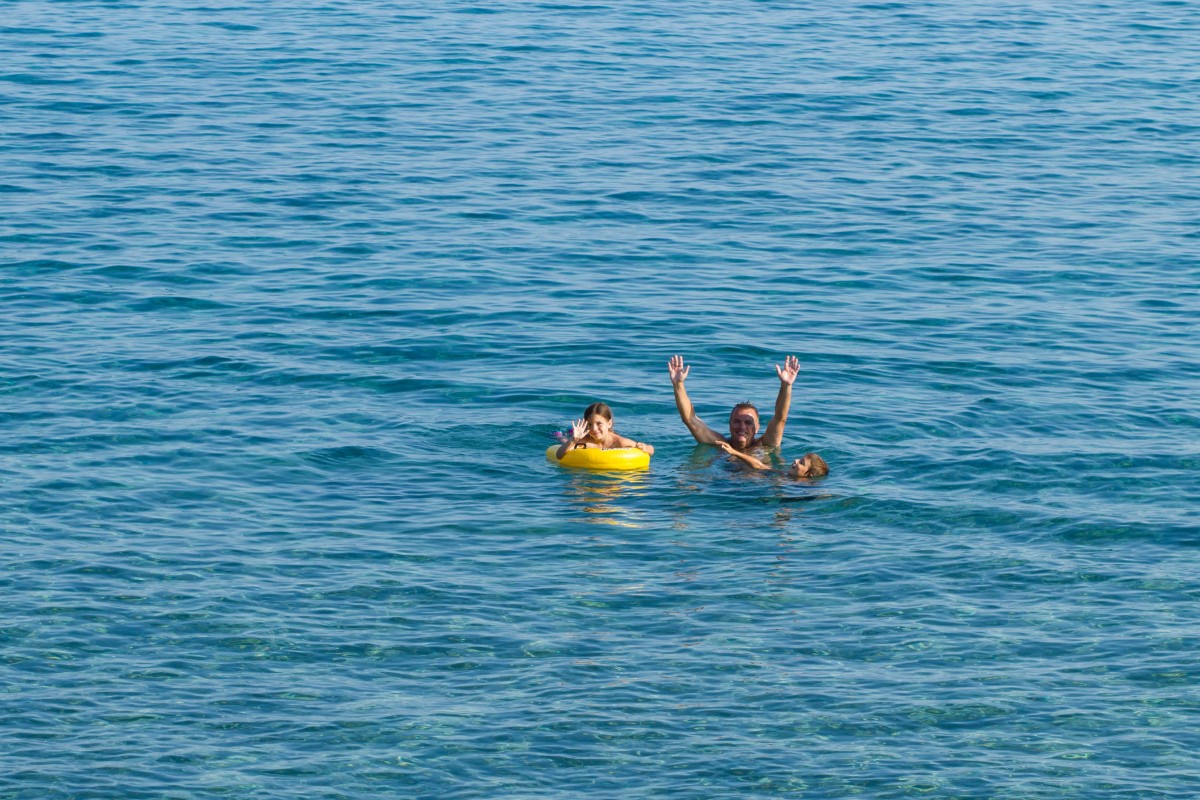 ...zatem wykąpiemy się na skałkach! / 14.jpg 14.jpg