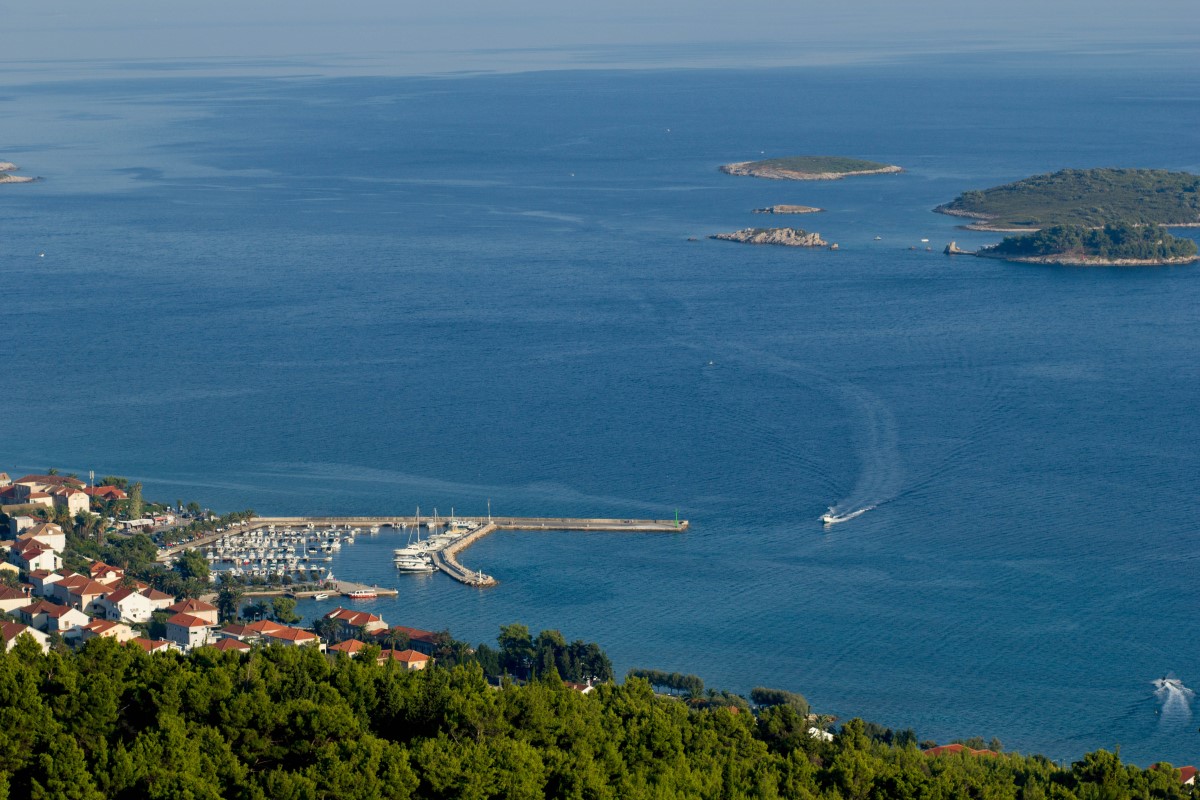 Port w Orebiciu zoom-zoom. / 06.jpg 06.jpg