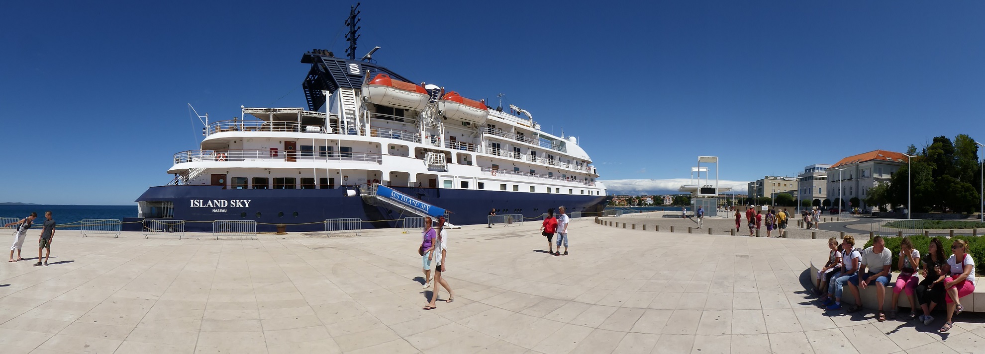 Widok z okolic Organów, Paklenica w oddali / P1030684.jpg P1030684.jpg