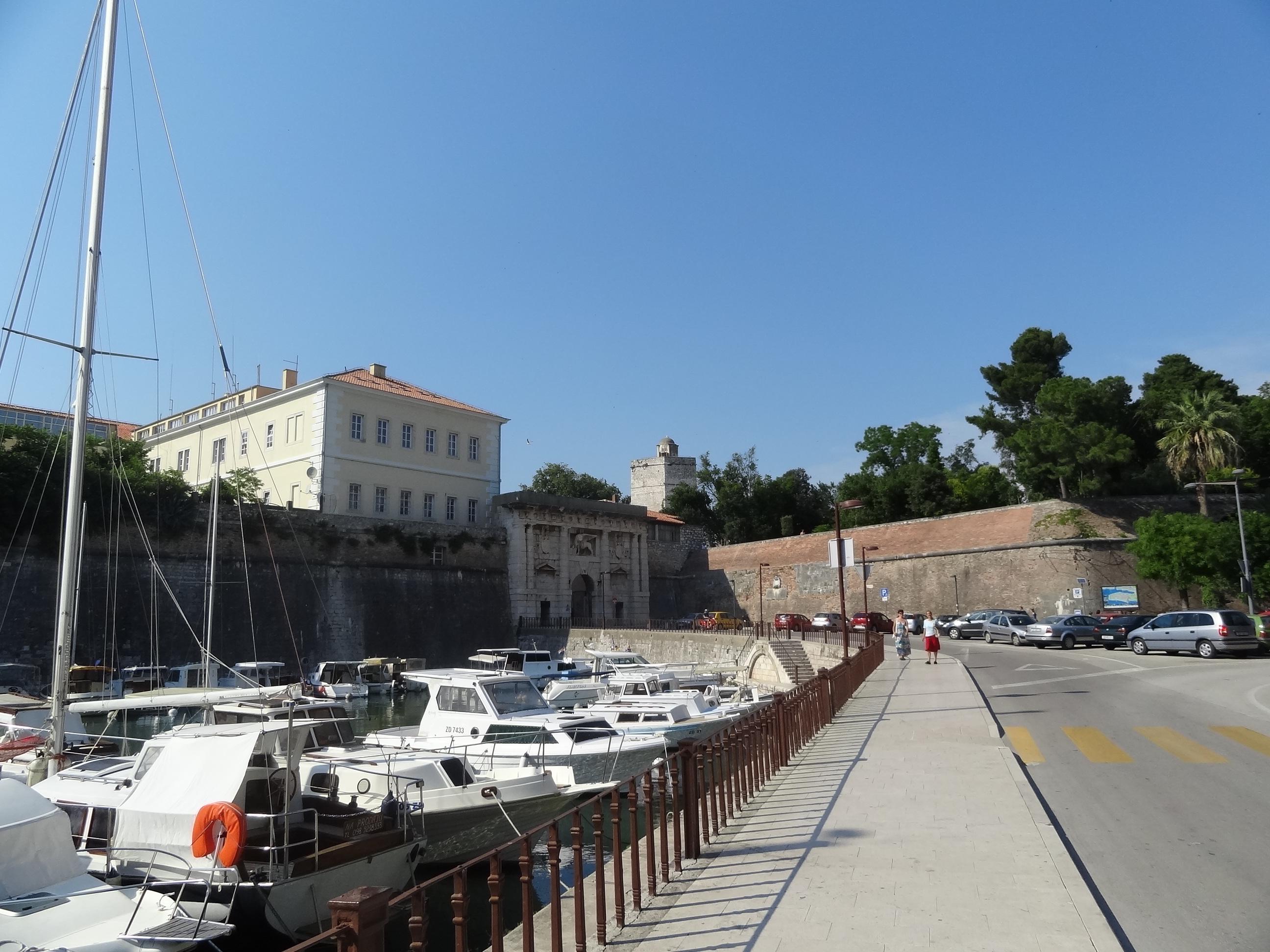 Stara Fosa - Brama G.JPG