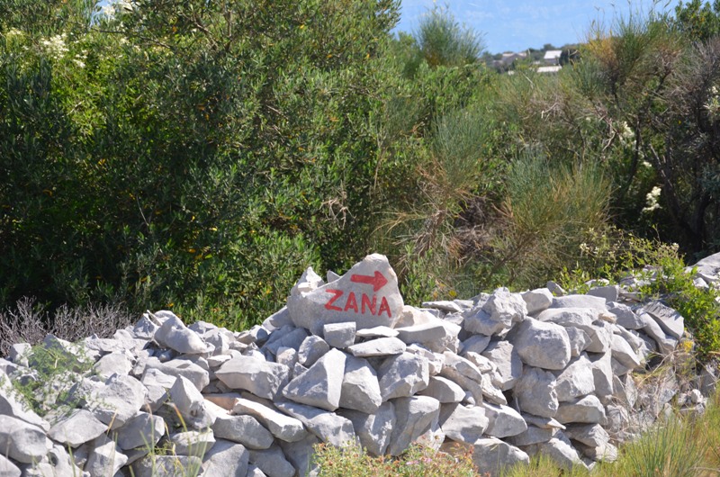 Zana / 8.JPG 8.JPG