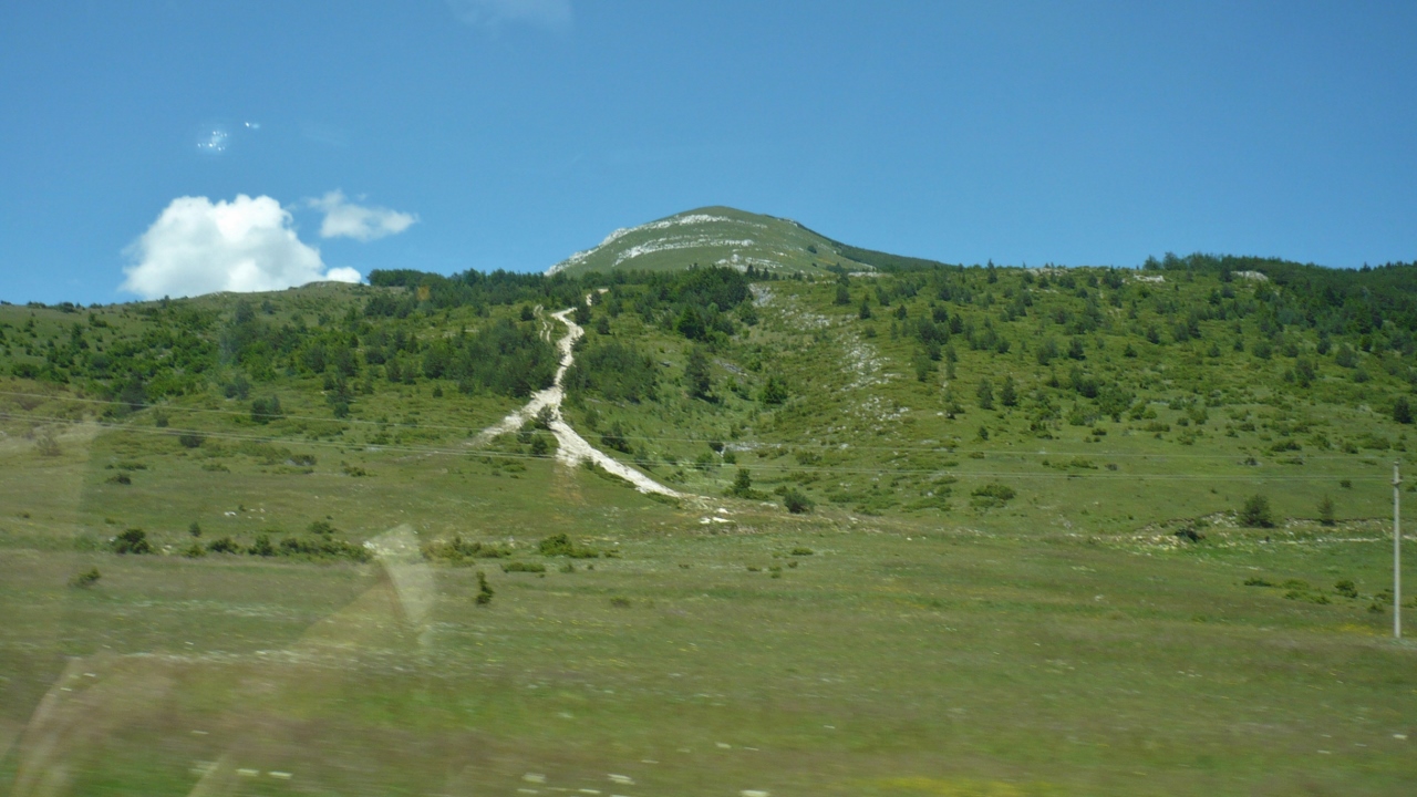 P1030192 (1280x720).jpg