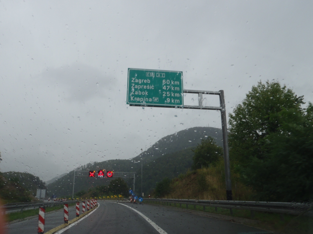 P9090573 (1024x768).jpg