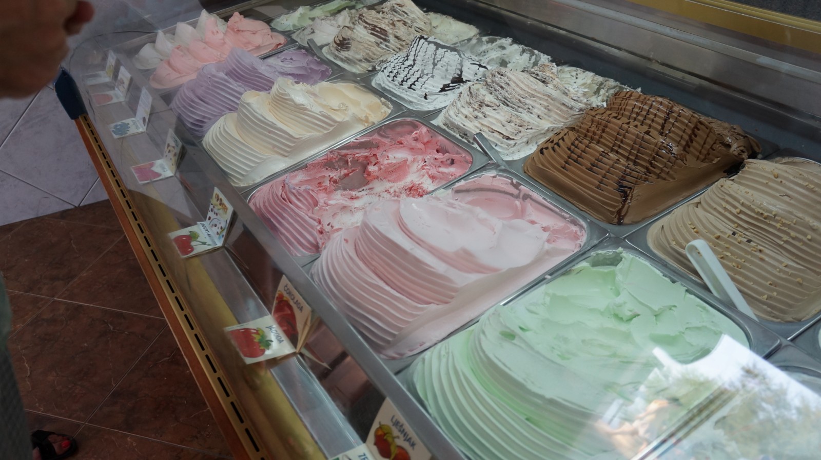 DSC01001 [1600x1200].JPG