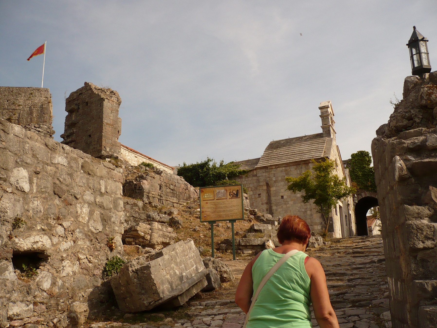 Anaia w Starym Barze a.jpg