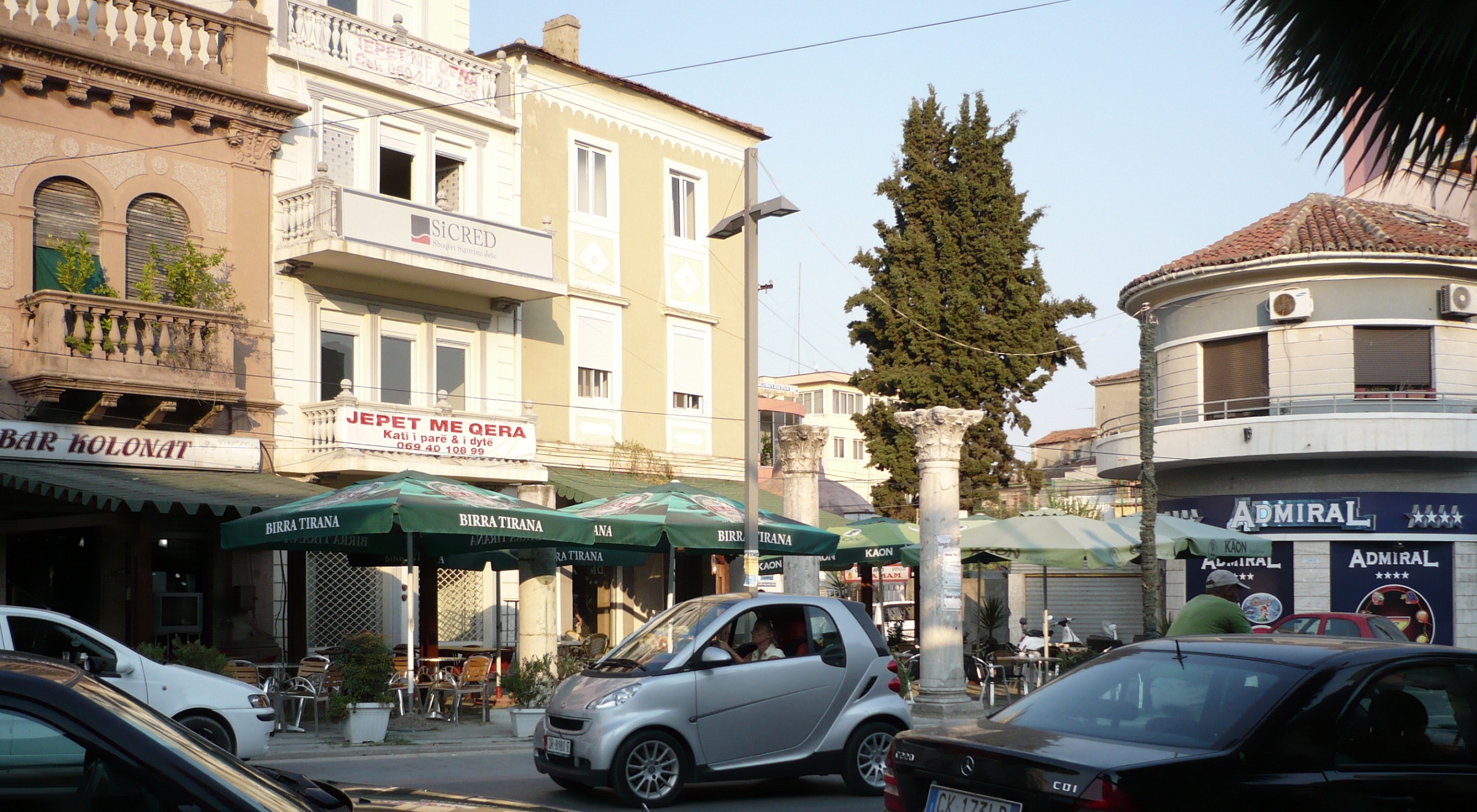 Jedna z ulic w Durres / P1030429 A.jpg P1030429 A.jpg