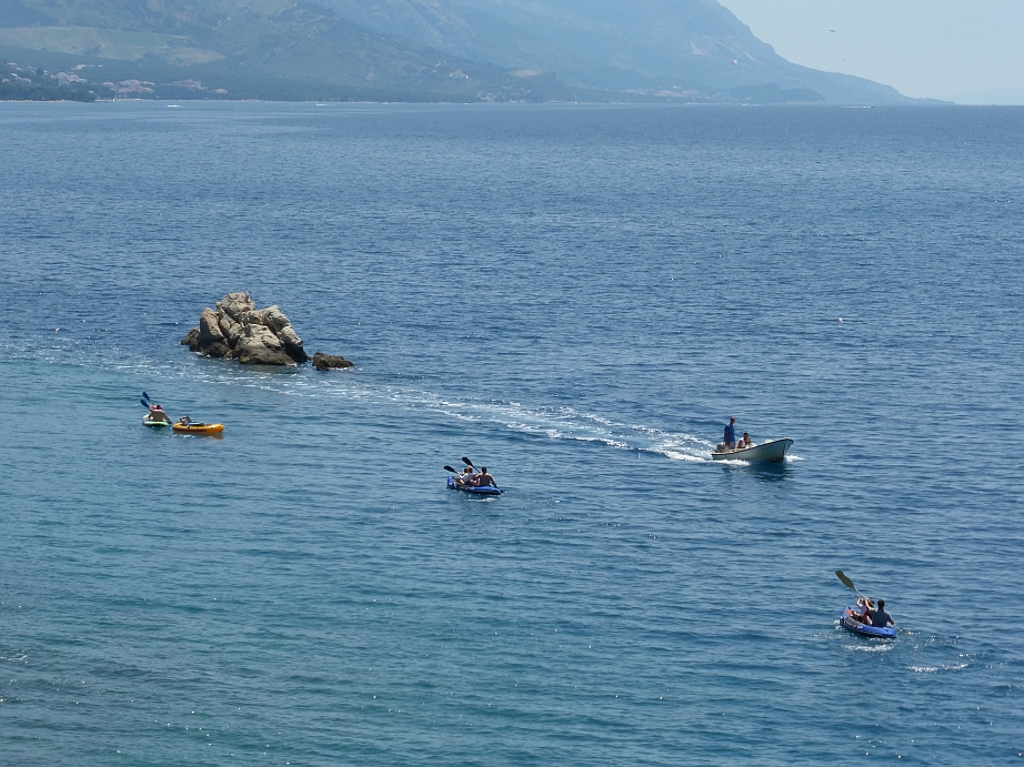 wyprawa kajakami na dziką plażę.jpg