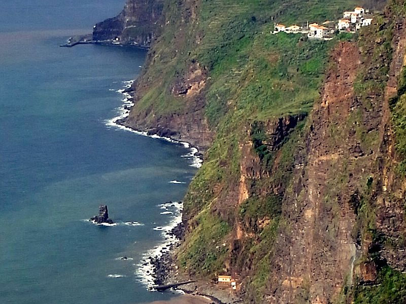 P21G0420a.JPG P21G0420a.JPG