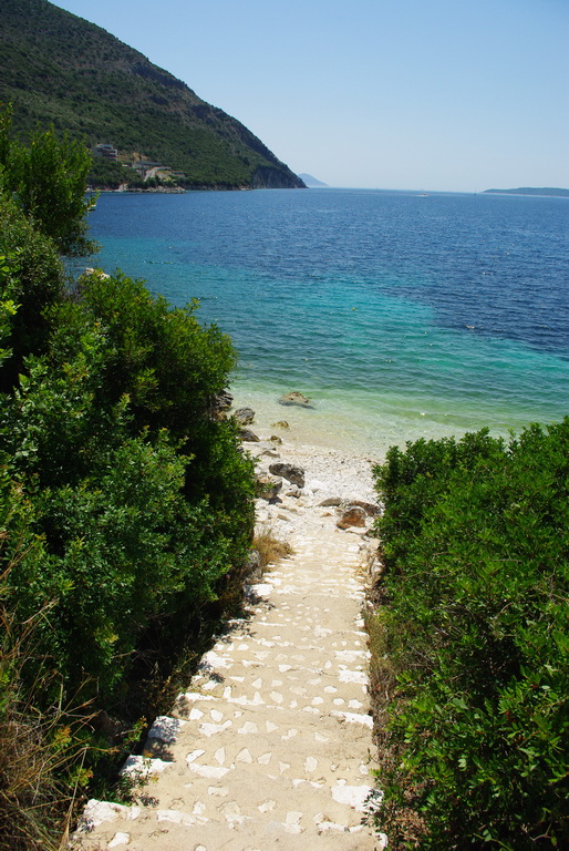 Mikros Gialos / IMGP3409_resize.JPG IMGP3409_resize.JPG