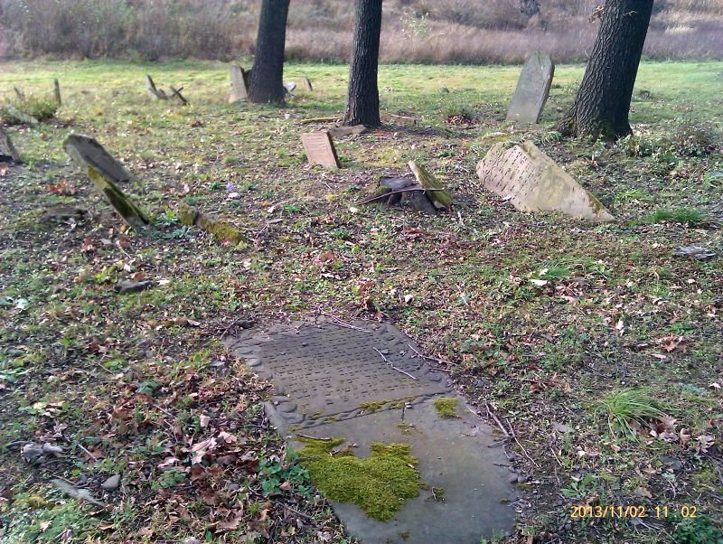kirkut25.jpg