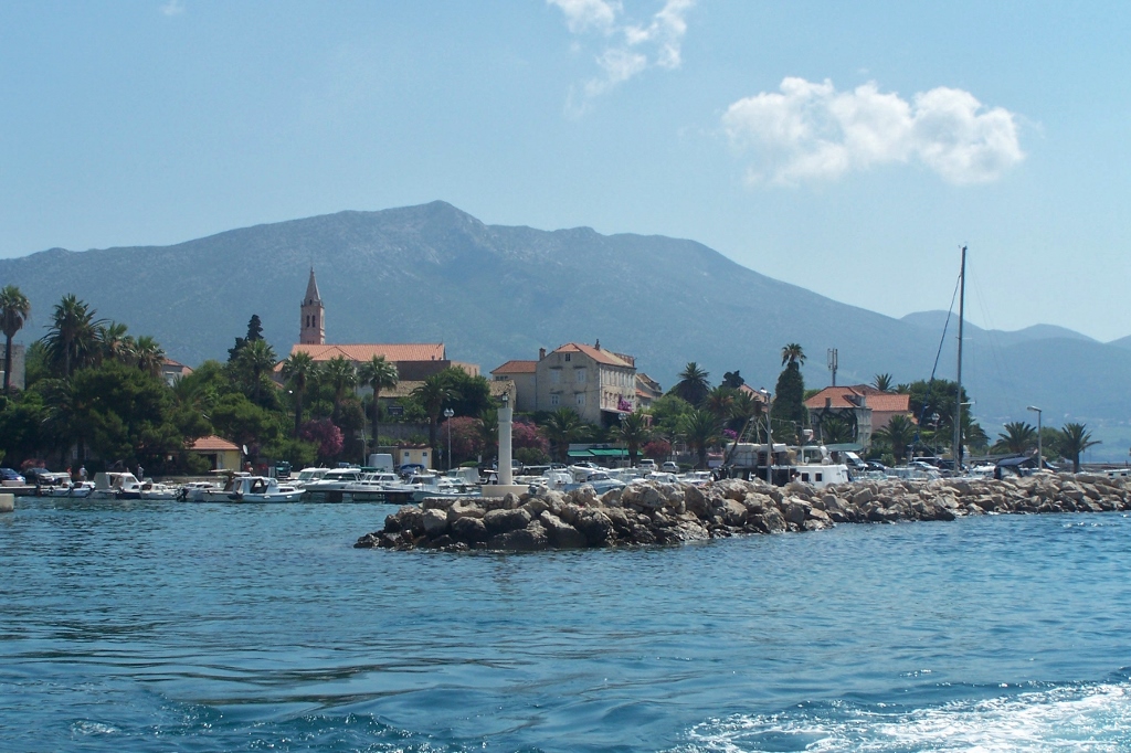 Orebić z oddali / 104_9447 (1024x682).jpg 104_9447 (1024x682).jpg