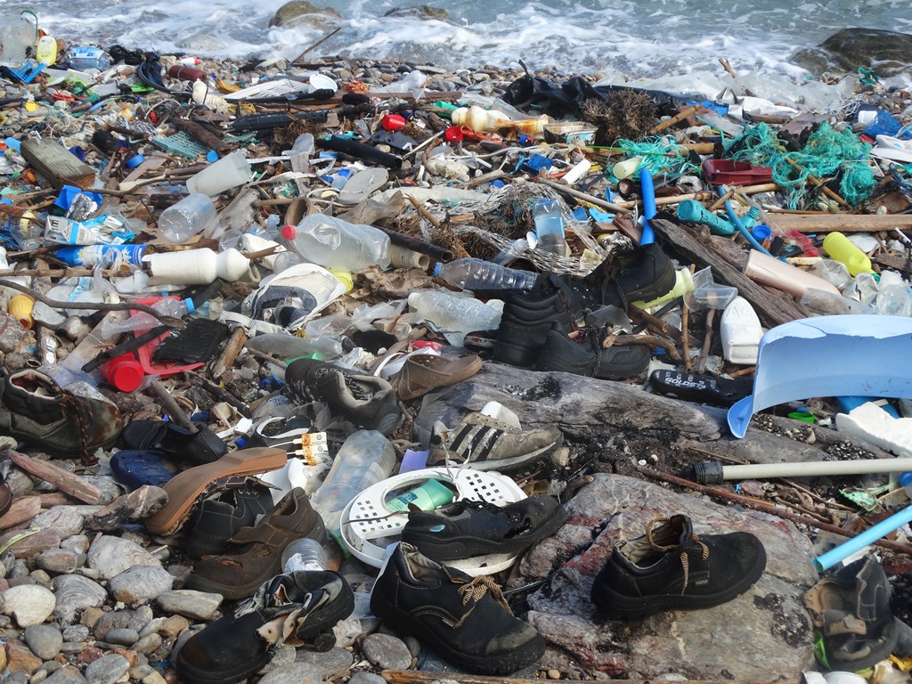 Kalotaritissa 6 buty.jpg